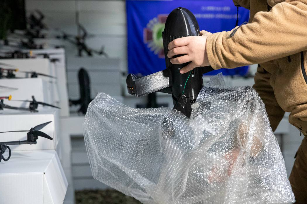 Київ передав 1200 БпЛА бійцям 25-ої бригади Нацгвардії - фото 3