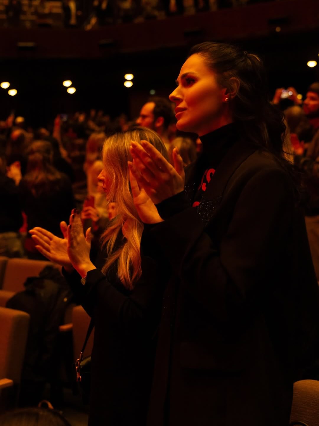 Єфросиніна відвідала прем'єру фільму «Сліди» на Берлінале-2026 у сукні з написом «Геноцид Росії через тіло»