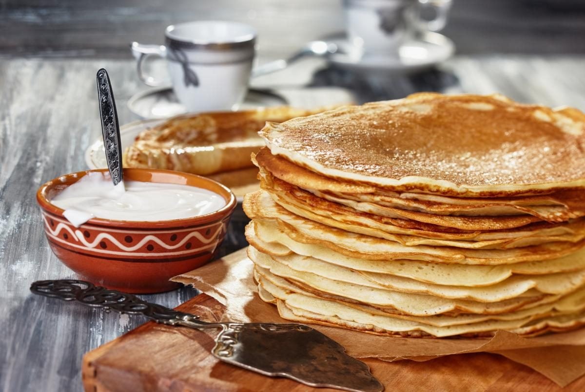 Смачні рецепти на Масляну: прості та незвичайні млинці