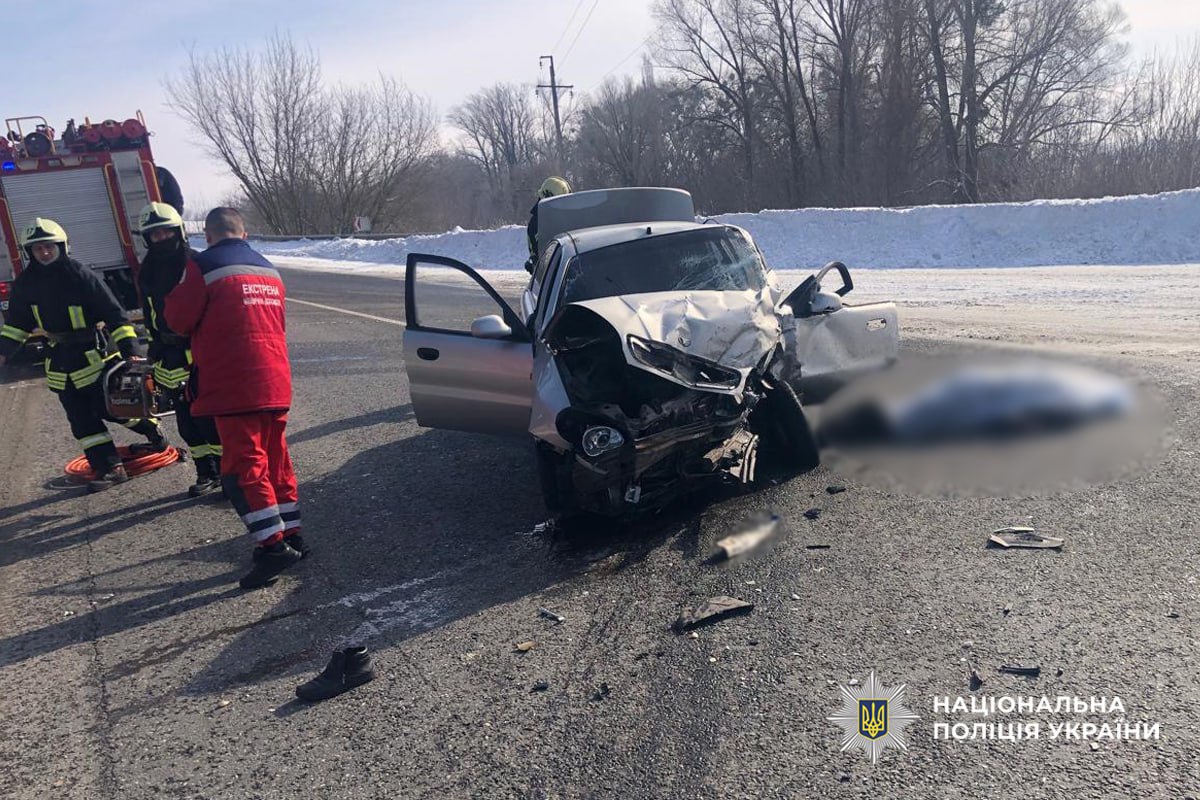 На Черкащині зіткнулися два авто: є загиблі та поранений