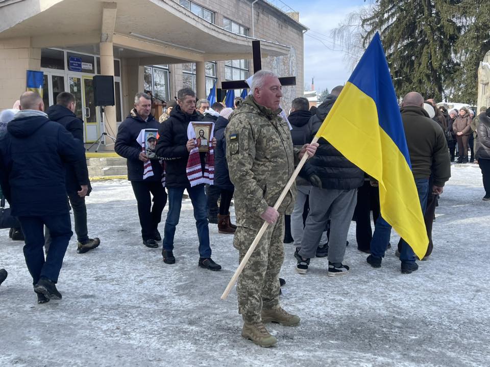 У Тальному попрощалися із захисником Іваном Матющенком, який загинув на Курщині - фото 5