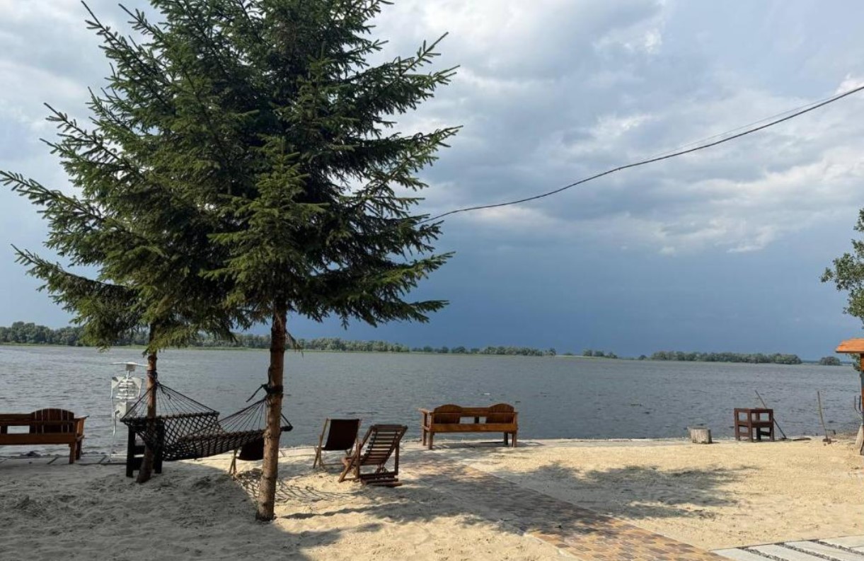 Від бюджетного кемпінгу до люксових котеджів: що пропонують бази відпочинку в Черкаській області - фото 5