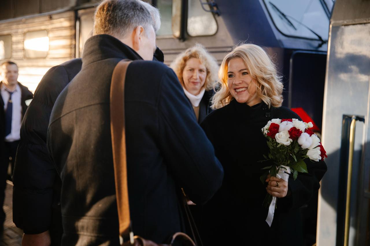 До Києва на річницю повномасштабного вторгнення прибули 26 міжнародних делегацій