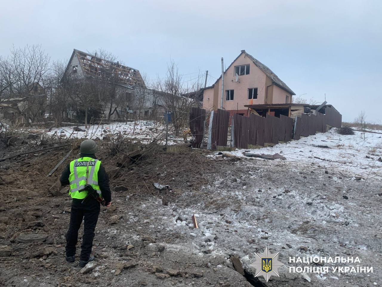 На Київщині внаслідок атаки РФ пошкоджено 8 будинків - фото 3