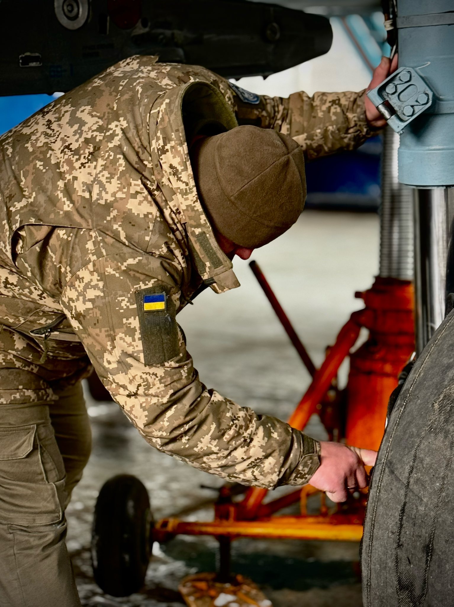 Понад 20 років у військовій справі: шлях авіаційного механіка з Вінниччини - фото 2