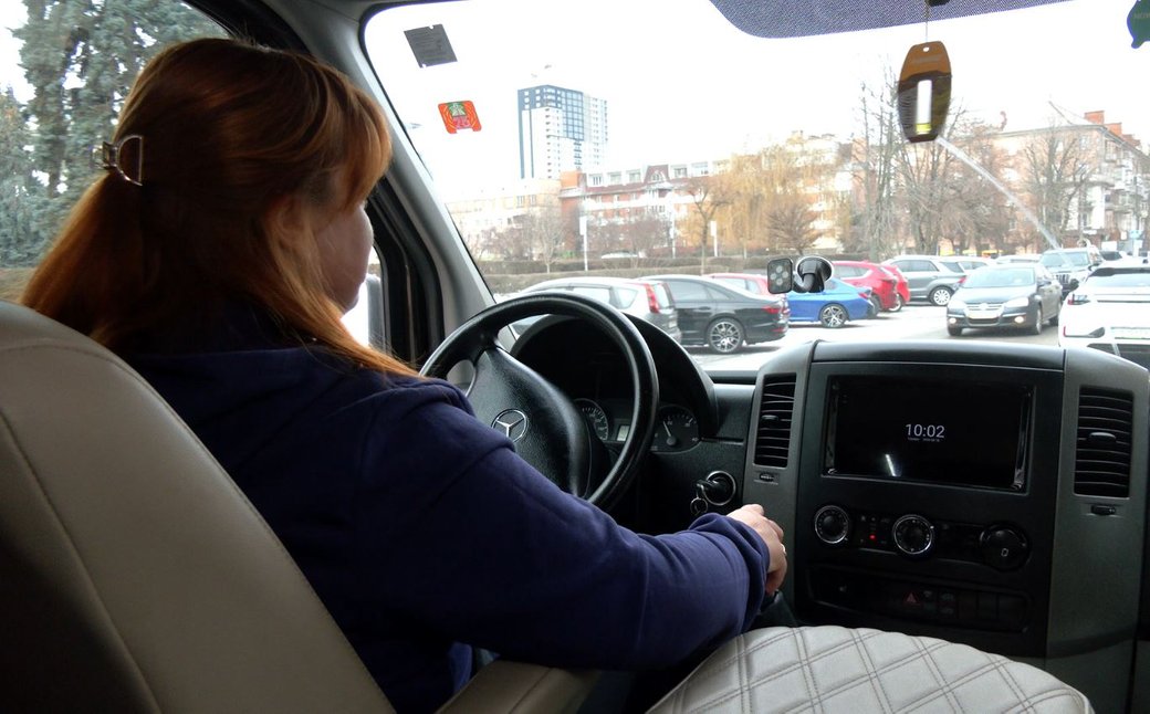 Від медсестри до водійки фури: черкащанка проїхала 100 тисяч кілометрів Європою і рятує власний бізнес