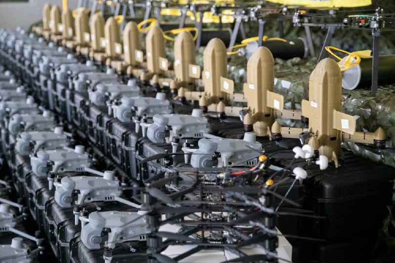 Київ передав 112-й бригаді Тероборони нову партію дронів - фото 4