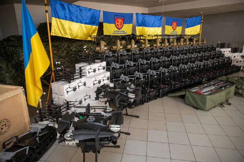 Київ передав 112-й бригаді Тероборони нову партію дронів - фото 2