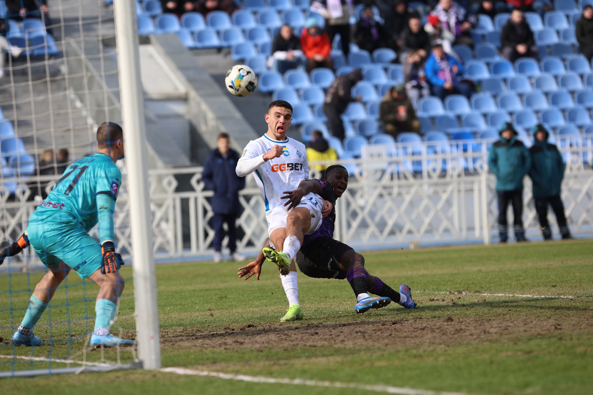 «Динамо» з рахунком 4:0 розгромило «Епіцентр» - фото 3