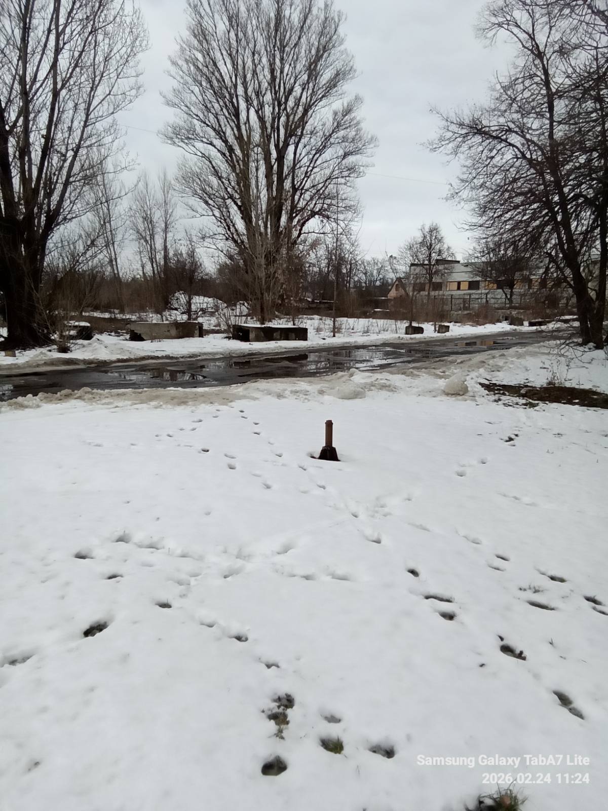 У Черкасах підприємця змусили демонтувати рекламний борд