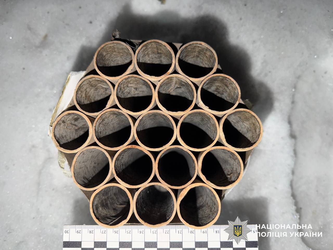 У Києві 16-річний хлопець запустив салют: поліція розпочала кримінальне провадження - фото 2