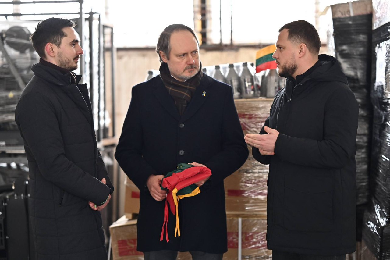 Литва передала Київщині 84 генератори для критичної інфраструктури - фото 2