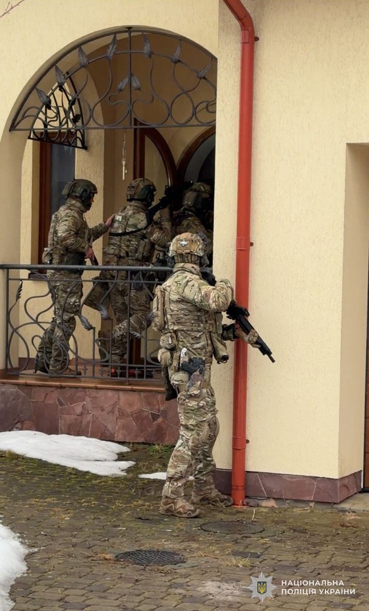 Вимагали 400 тис російських рублів: звільнили викраденого підлітка з Вінниччини