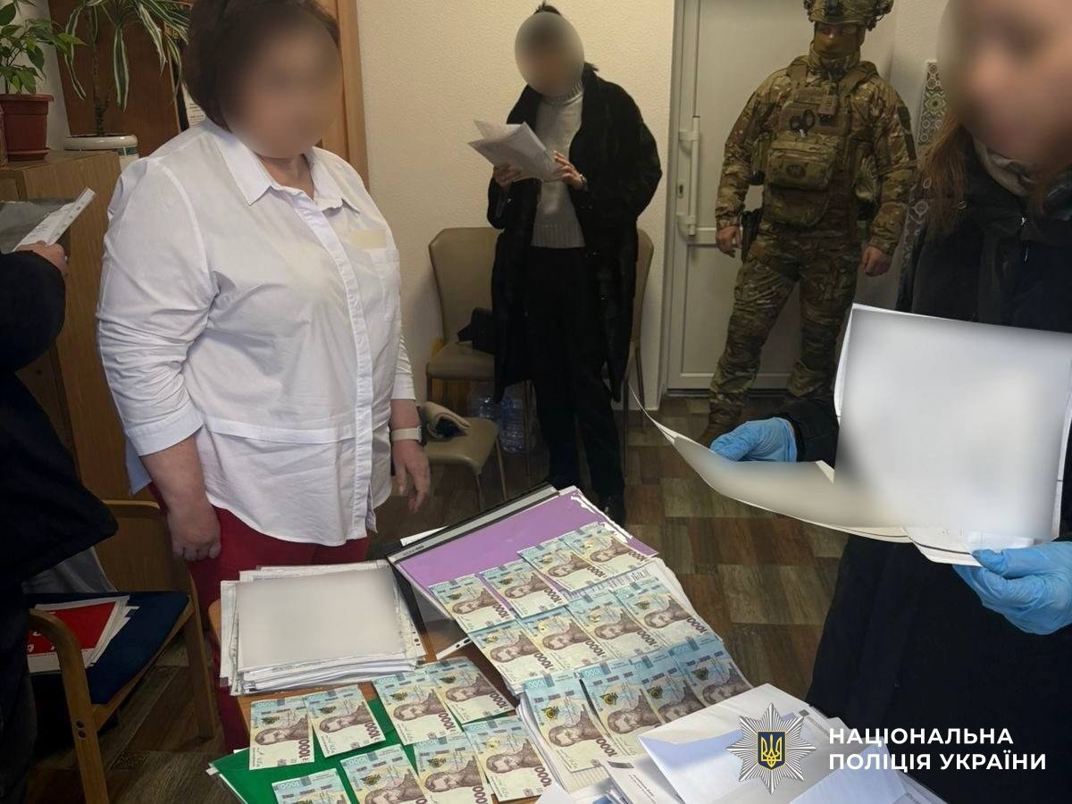 Лікарок у Вінниці викрили на незаконній схемі оформлення інвалідності - фото 2