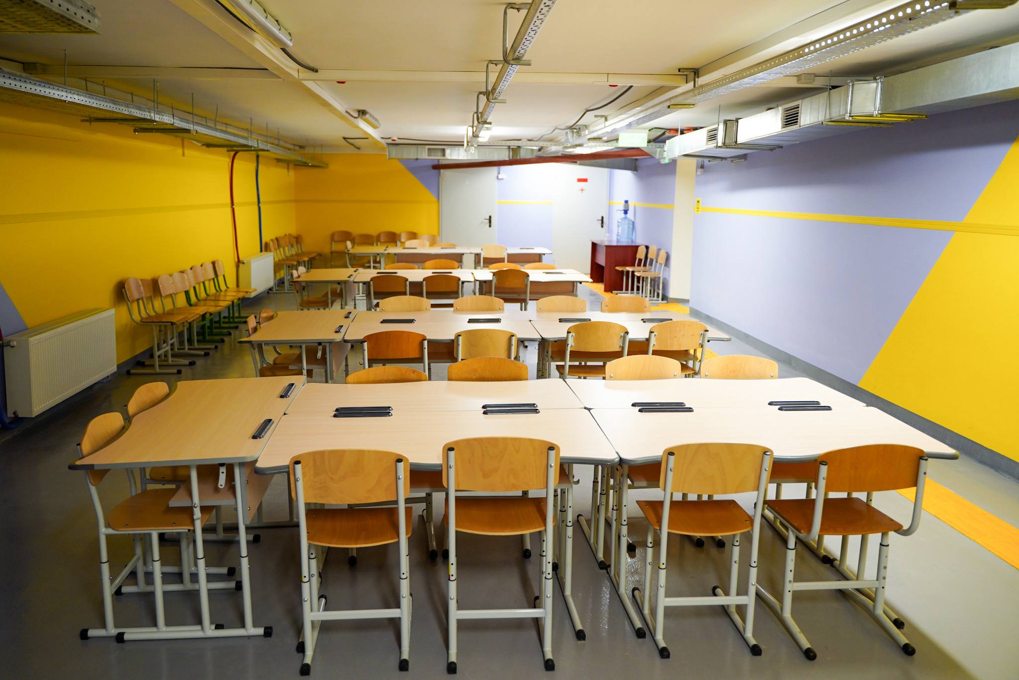 На Київщині відновили ліцей, який під час війни зазнав майже повного руйнування - фото 3