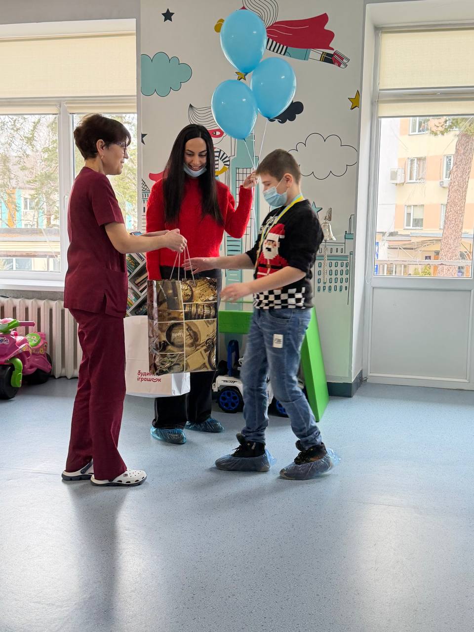 11-річного Владислава виписали із Черкаського онкоцентру після року лікування