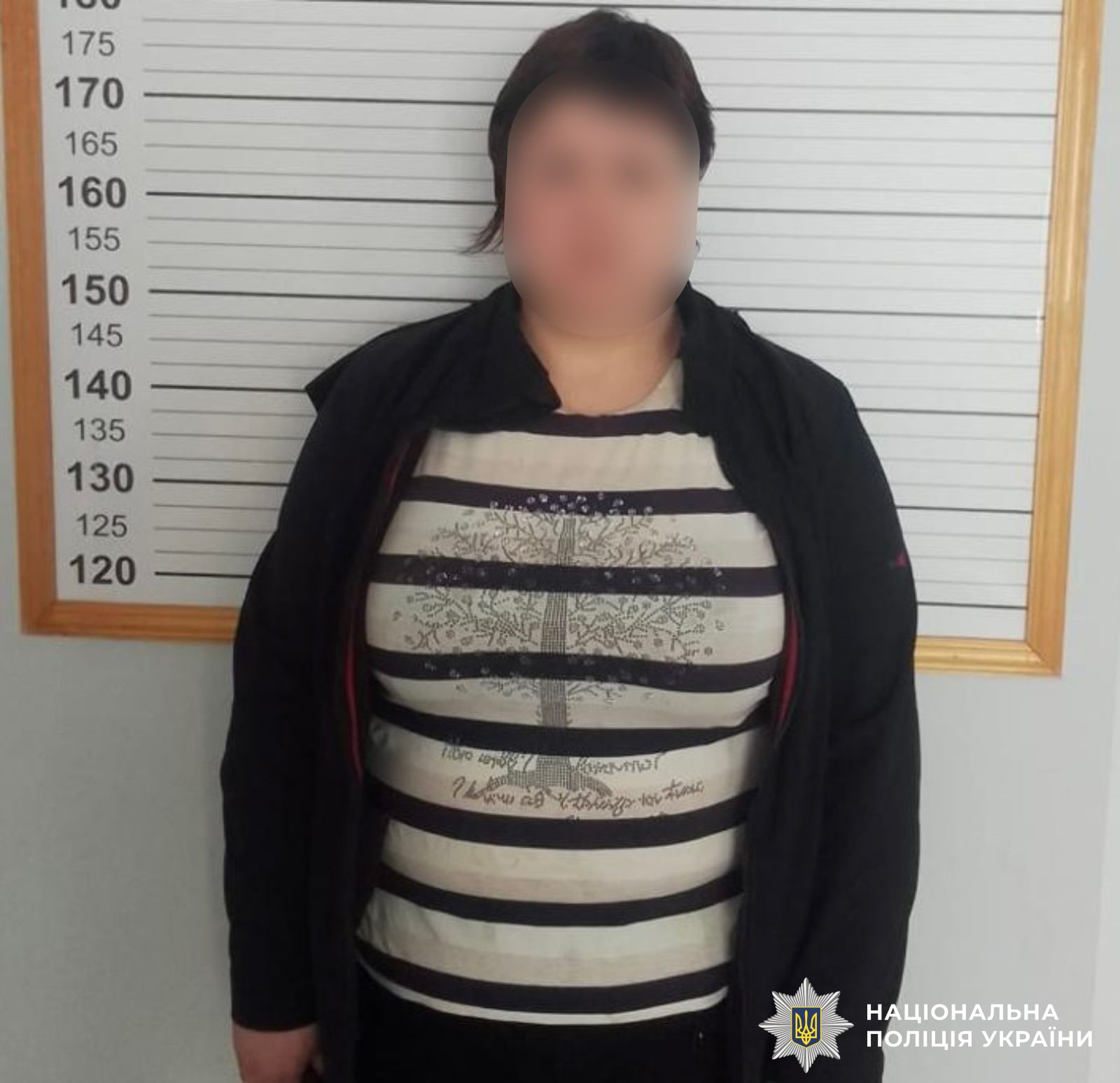 На вінницькому базарі жінка поцупила в продавчині понад 43 тис грн