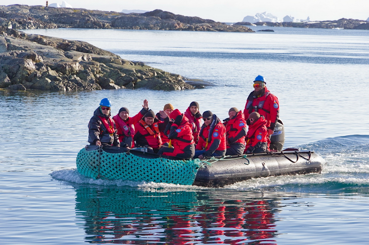 На станцію «Академік Вернадський» прибула нова експедиція, яку очолила Анжеліка Ганчук з Вінниці - фото 13