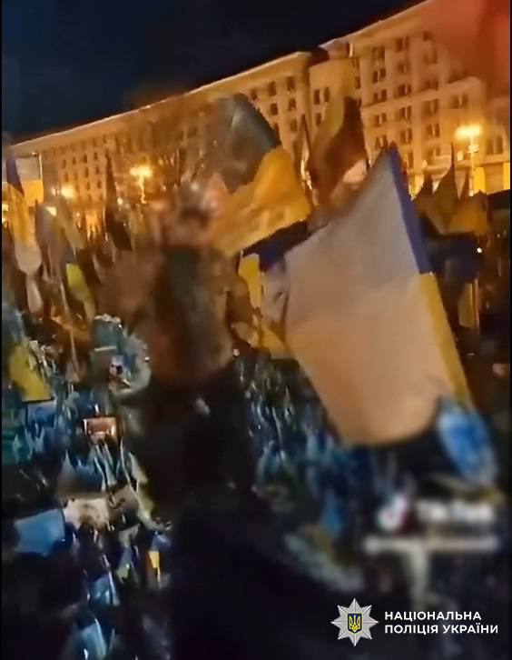 У Києві іноземець танцював на меморіалі загиблих захисників: поліція склала протокол