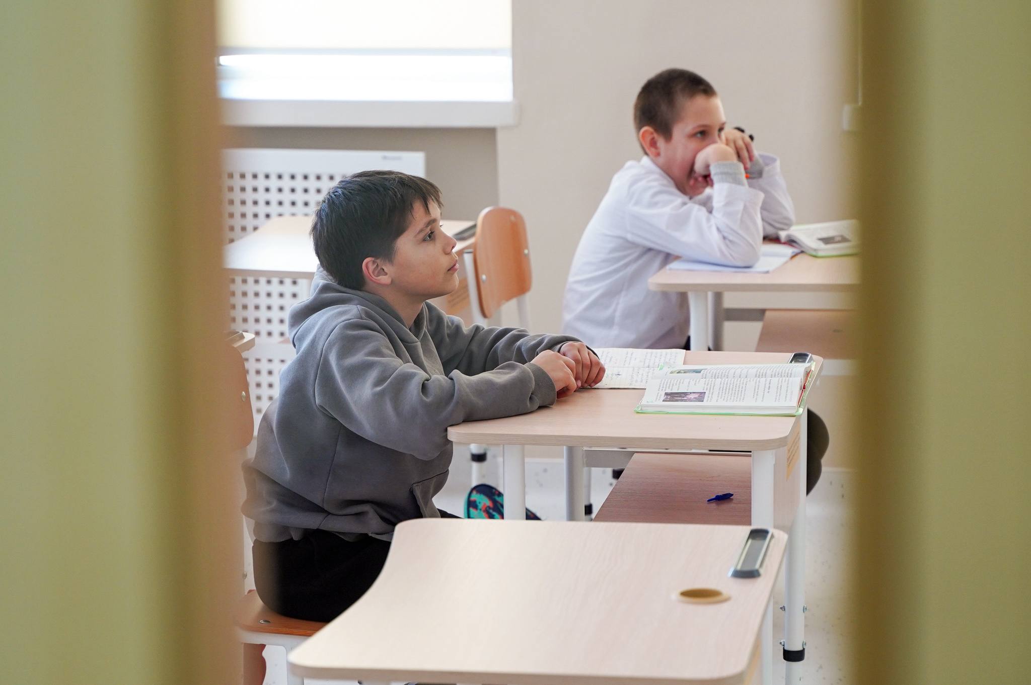 На Київщині відкрили відбудовану Мирчанську гімназію, пошкоджену під час бойових дій