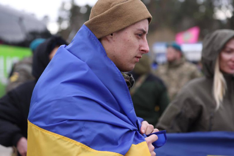 З російського полону повернулися 200 українських захисників - фото 12