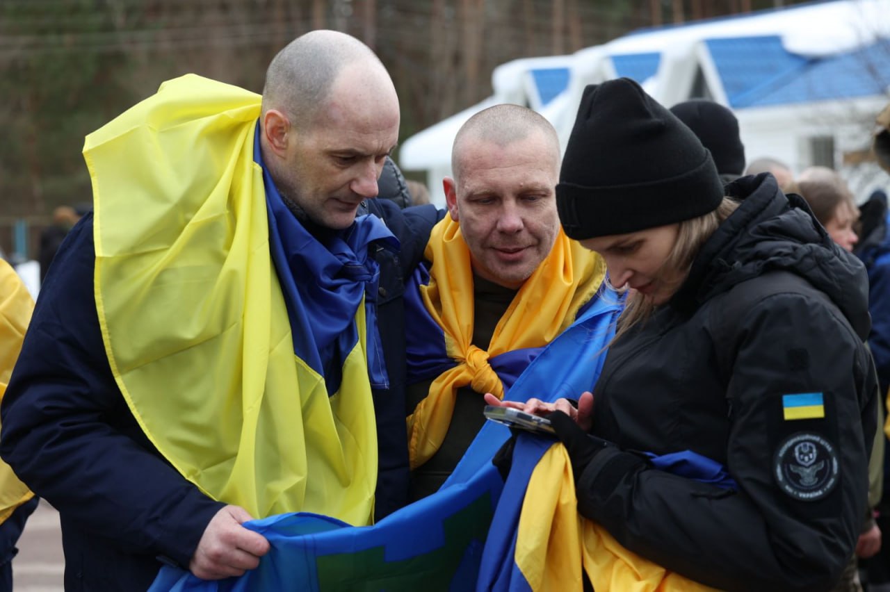 З російського полону повернулися 200 українських захисників - фото 3