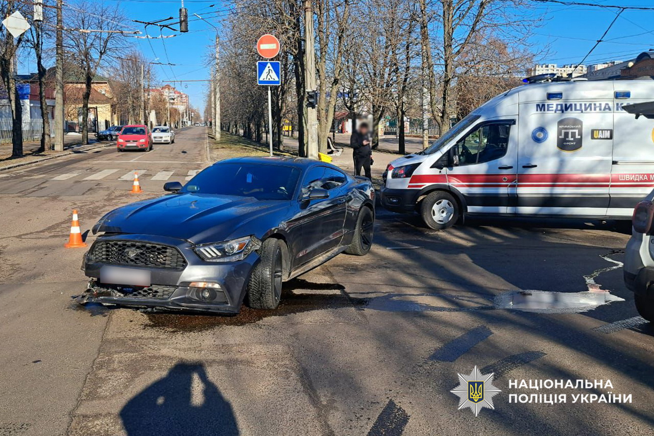 У Черкасах внаслідок ДТП загинув чоловік: водія спорткара затримали - фото 2