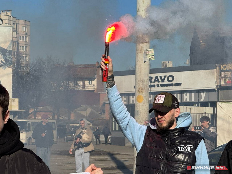 Навіки 21: у Вінниці вшанували пам’ять бійця «Азова», Героя України Назарія Гринцевича - фото 12