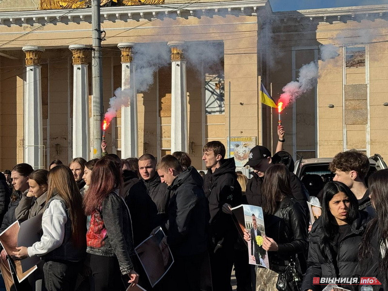 Навіки 21: у Вінниці вшанували пам’ять бійця «Азова», Героя України Назарія Гринцевича - фото 19