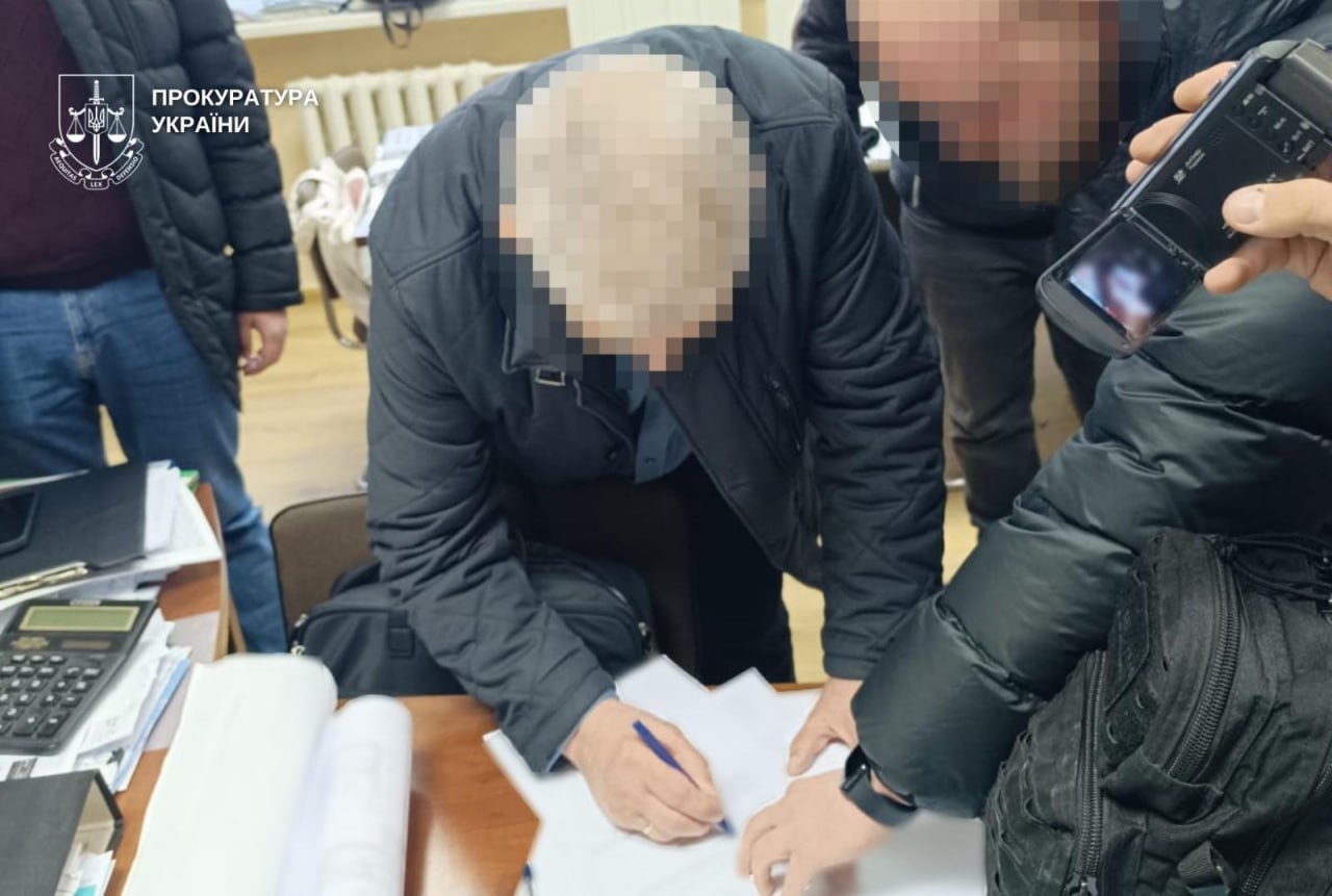 У Києві затримали директора картонно-тарного підприємства, який співпрацював з РФ