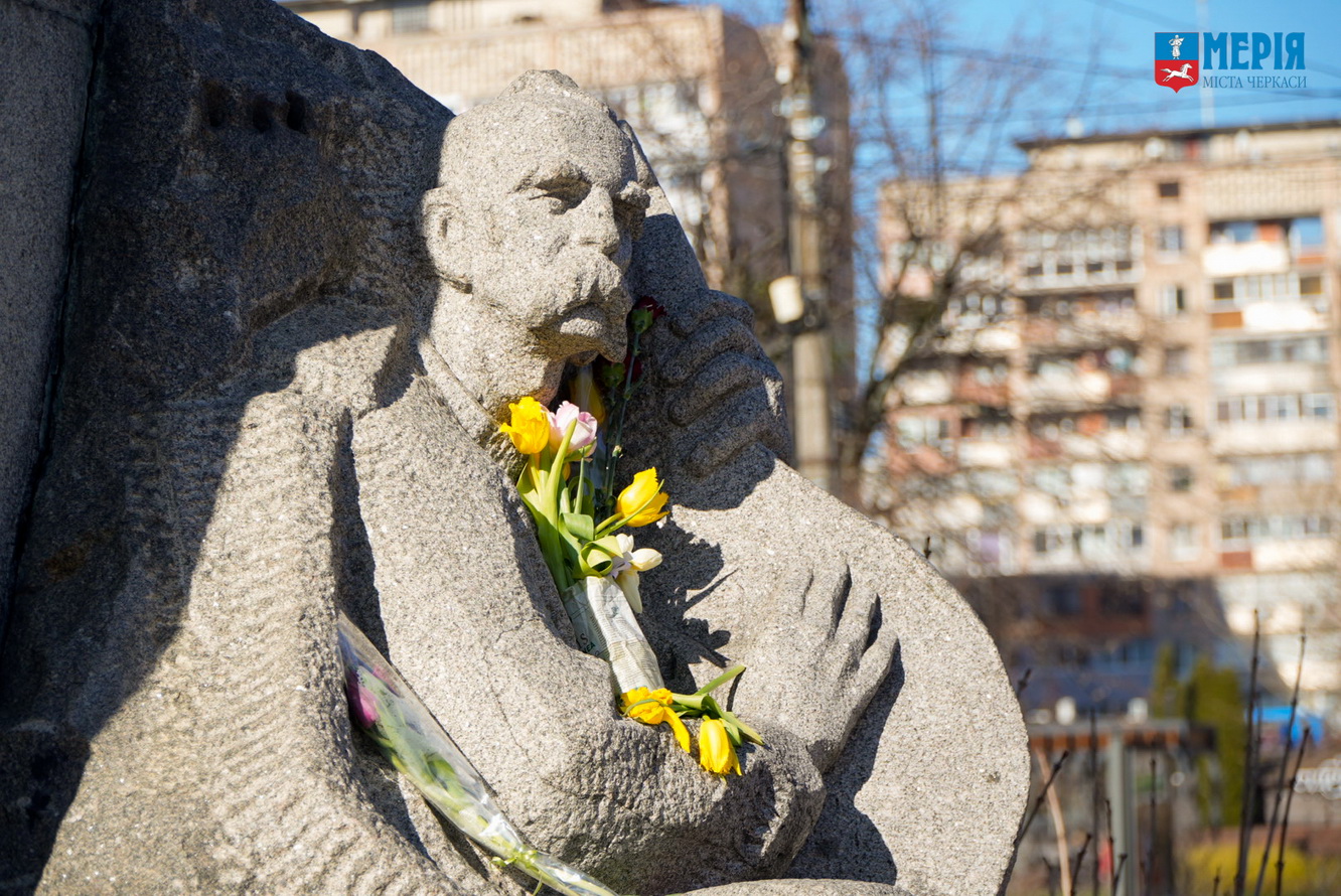 У Черкасах вшанували пам’ять Тараса Шевченка - фото 2