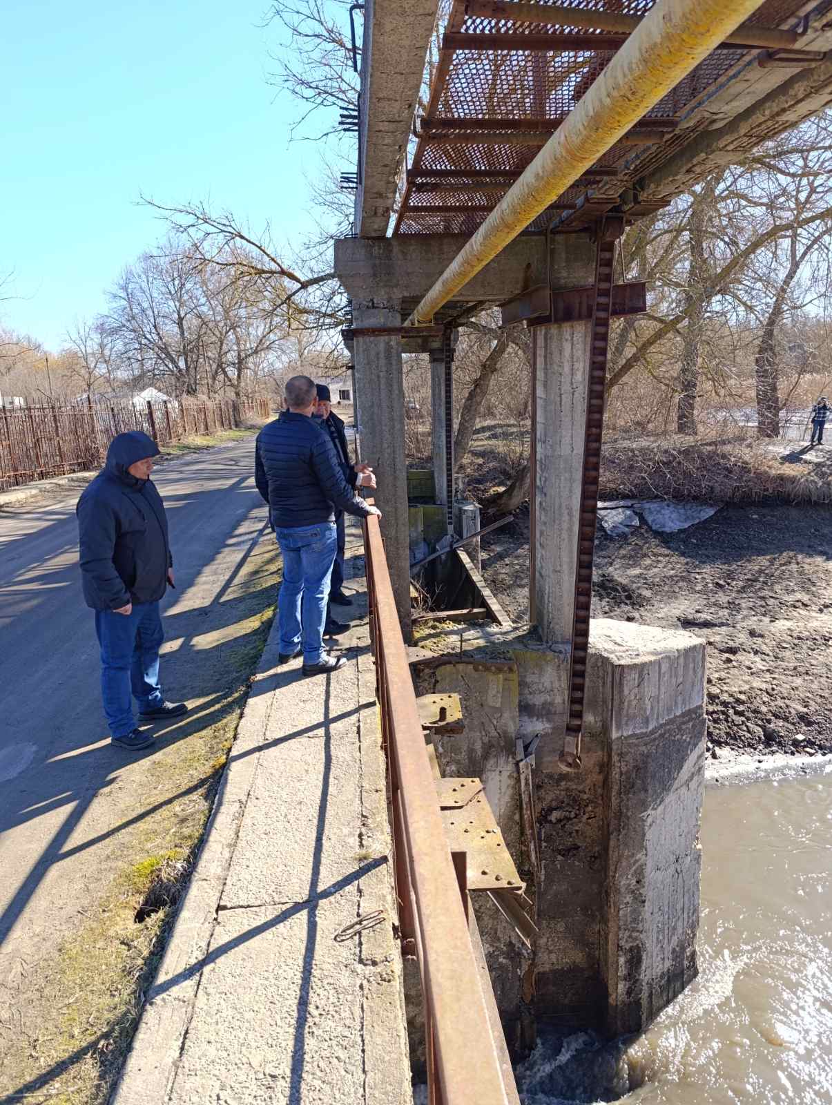 Прорив дамби на Черкащині: споруду не можуть ремонтувати, бо вона не має власників