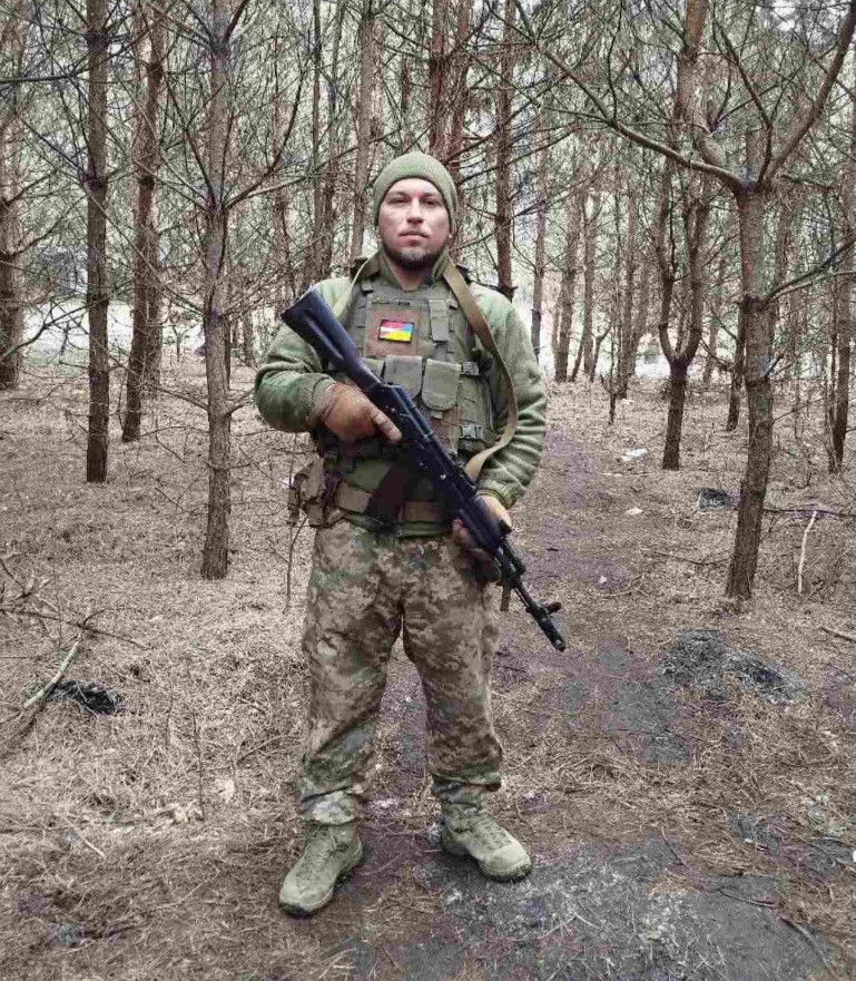 На щиті: загинули четверо військовослужбовців із Черкаської області - фото 4