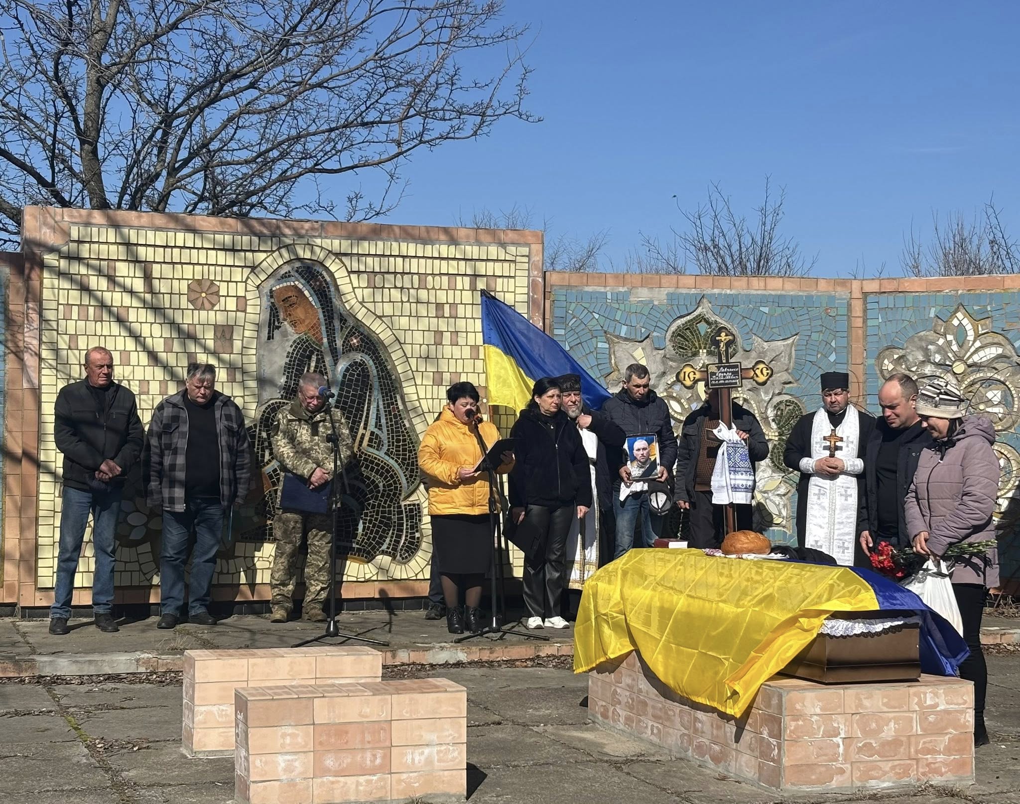На Черкащині поховали Едуарда Левченка, який загинув під час боїв у Курській області - фото 2