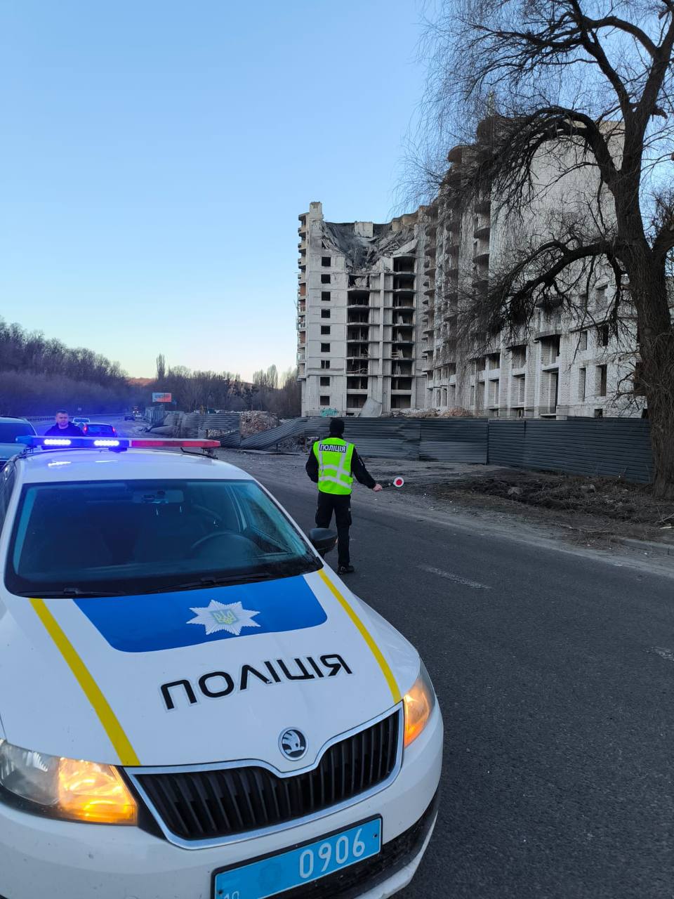 Четверо загиблих, 10 людей постраждали: поліція Київщини фіксує наслідки атаки РФ