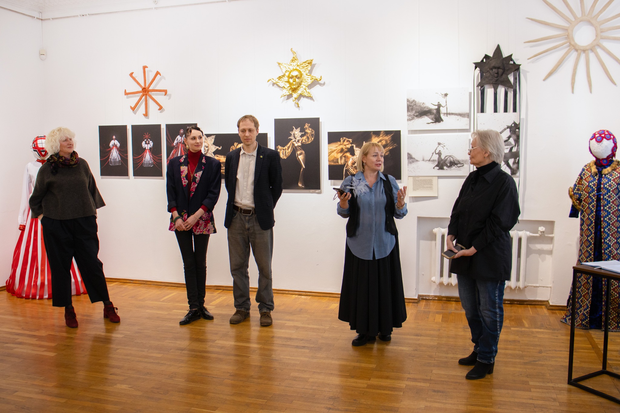 Художниця і фотограф відкрили виставку у черкаському музеї. Фото - фото 10