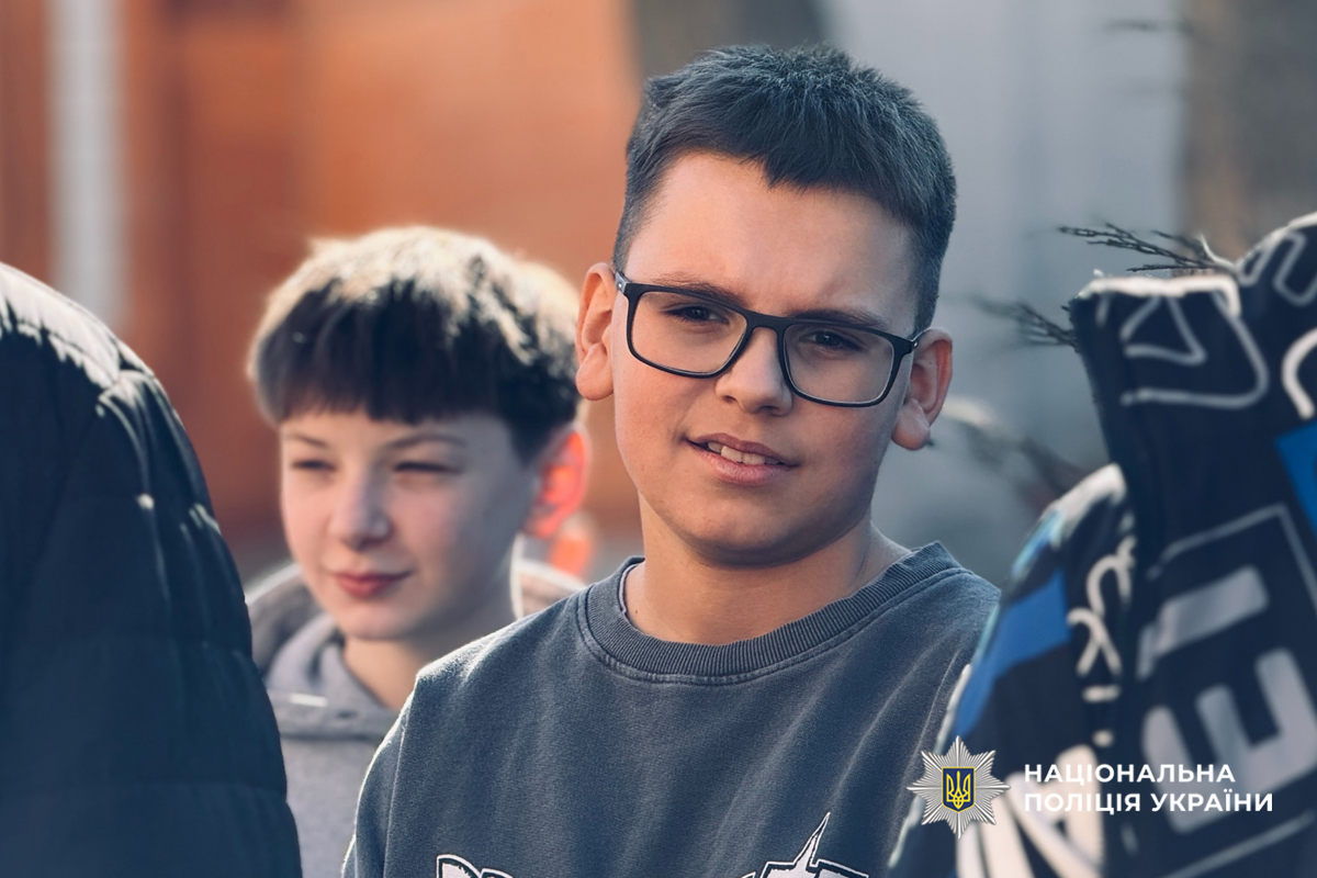 Черкаські кінологи провели заняття у Чигиринському ліцеї імені Богдана Хмельницького. Фото - фото 9