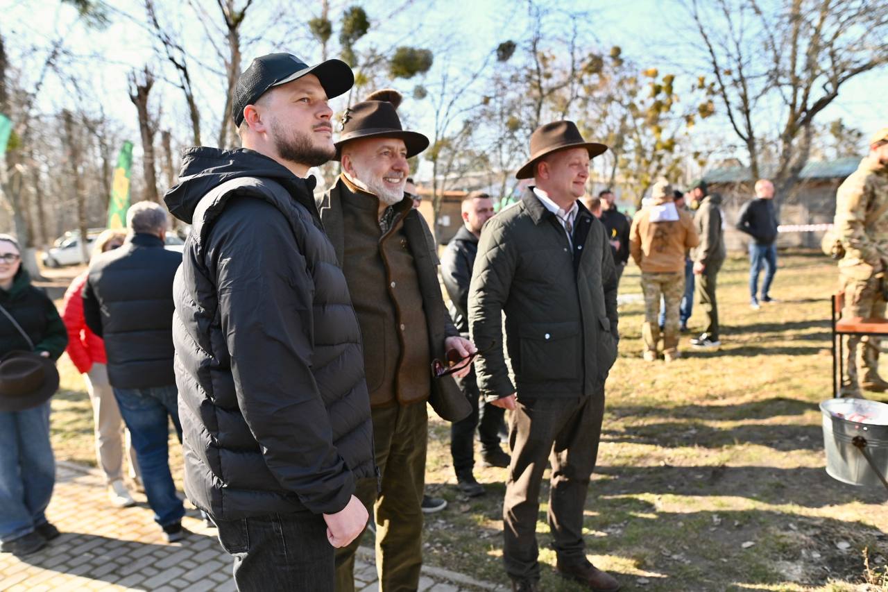 «Це люди, які свідомо обрали Україну»: на Київщині відзначили добровольців - фото 3