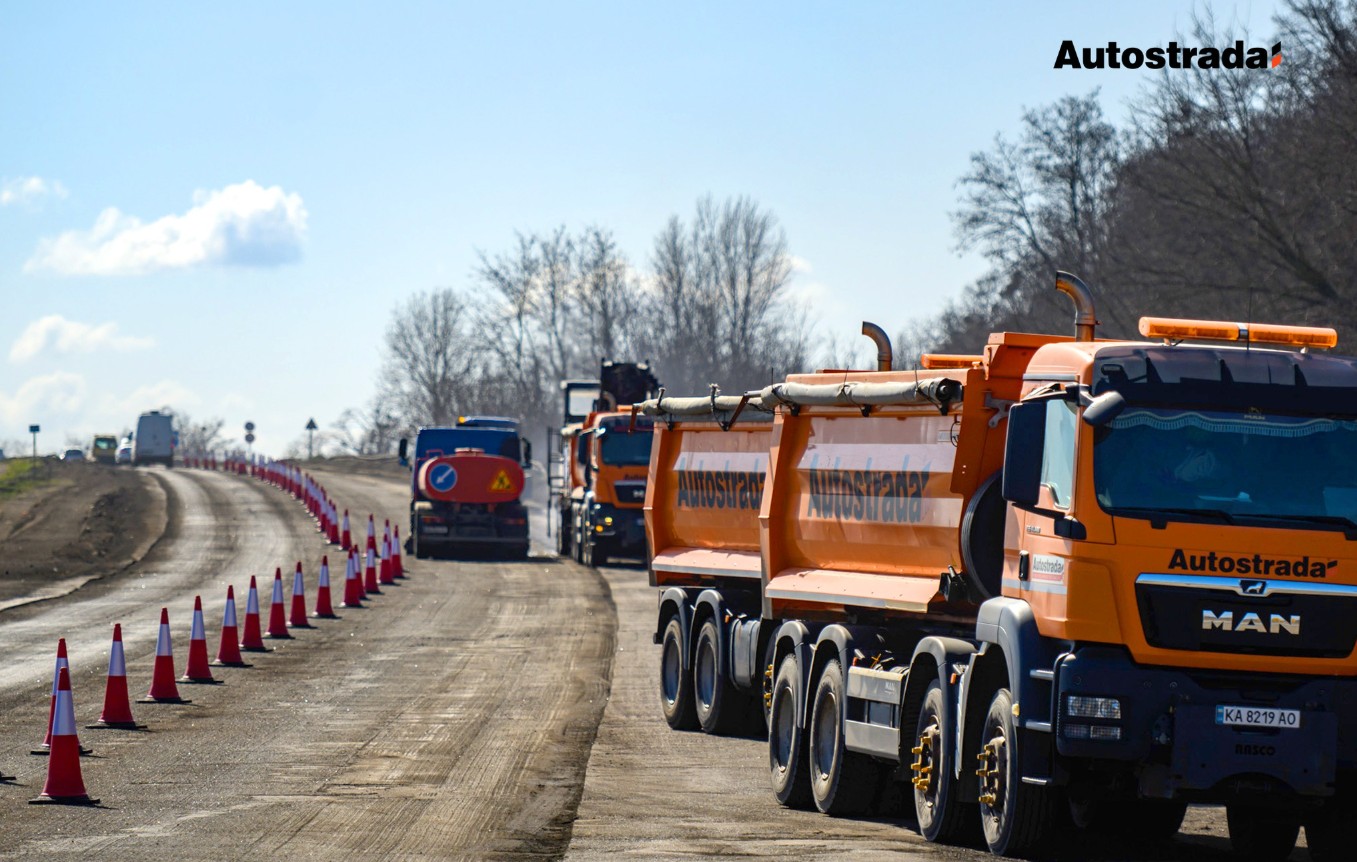 На Черкащині відновлюють критичні ділянки траси Н-16 Золотоноша — Черкаси — Сміла — Умань