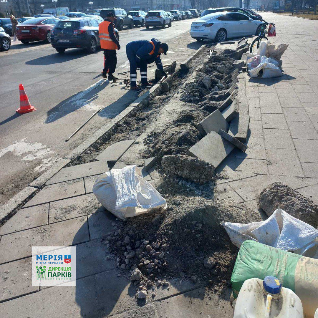 У Черкасах помили колесо огляду - фото 3