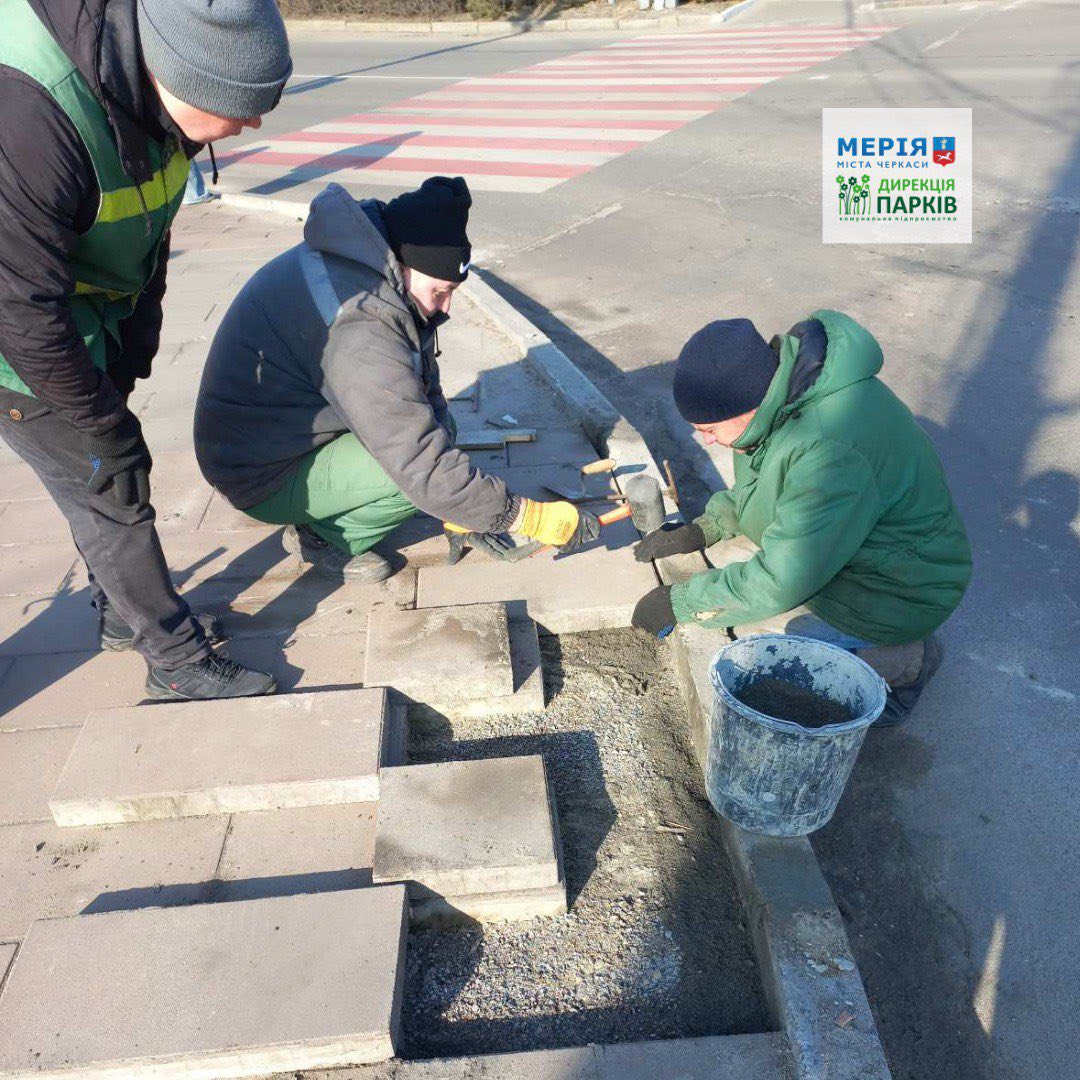 У Черкасах помили колесо огляду - фото 4