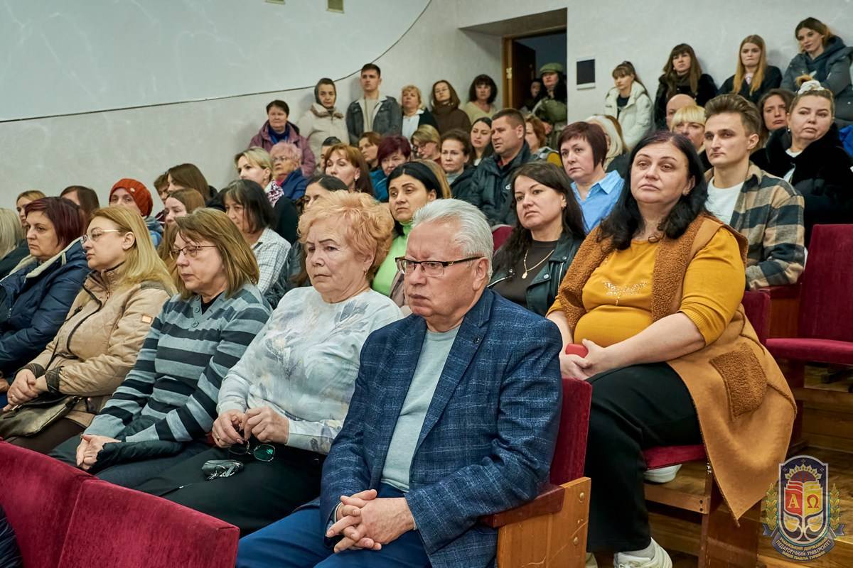 Університети в Умані звернулися до президента, щоб їм призначили керівника: викладачі залишилися без авансу - фото 4