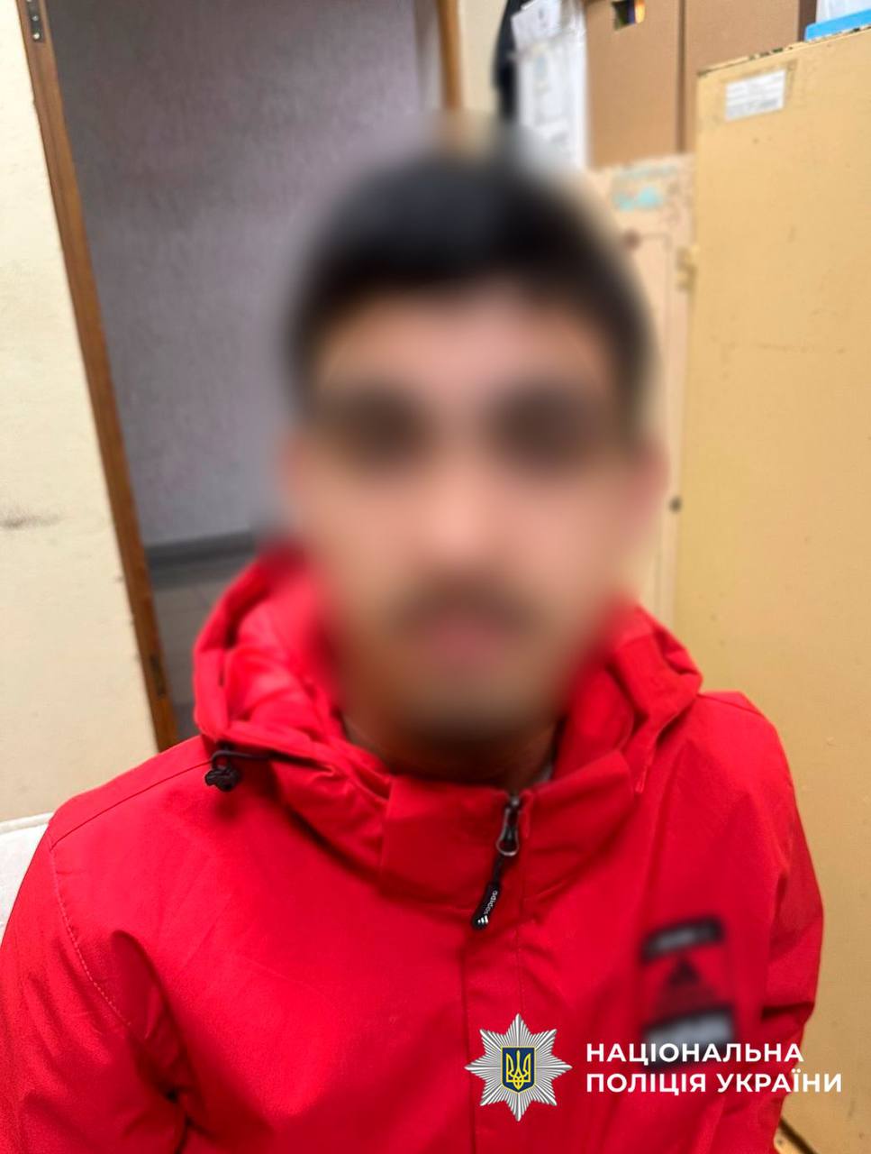 У Києві затримали молодиків, які підпалили авто військових і рятувальника за вказівкою РФ - фото 5