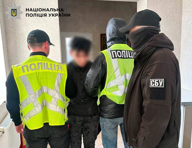 У Києві затримали молодиків, які підпалили авто військових і рятувальника за вказівкою РФ - фото 4