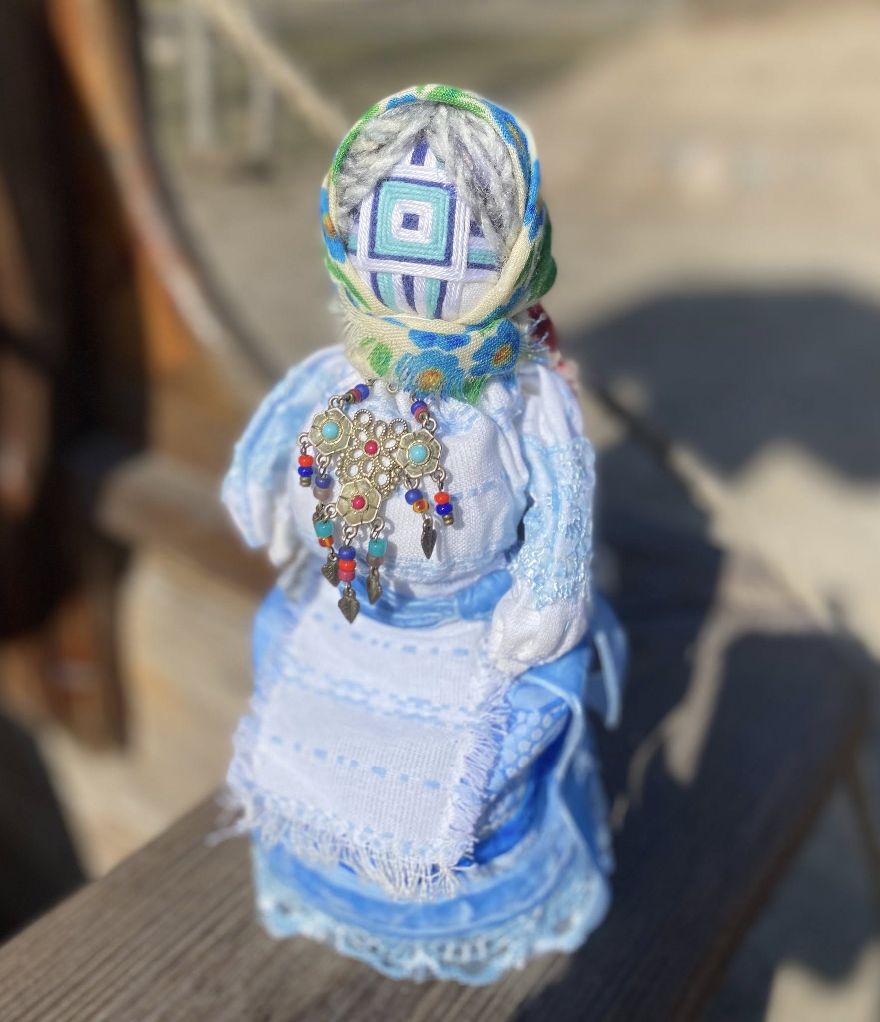 На Черкащині майстриня створює ляльки-мотанки за давніми техніками: з травами і без ножиць. Фото - фото 3