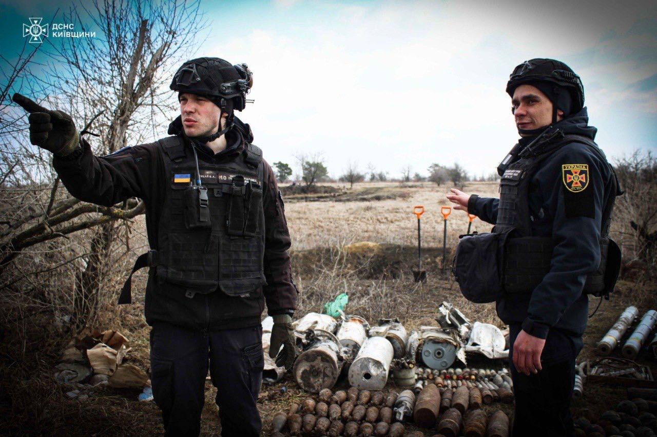 Білоцерківські піротехніки провели масштабне знищення боєприпасів