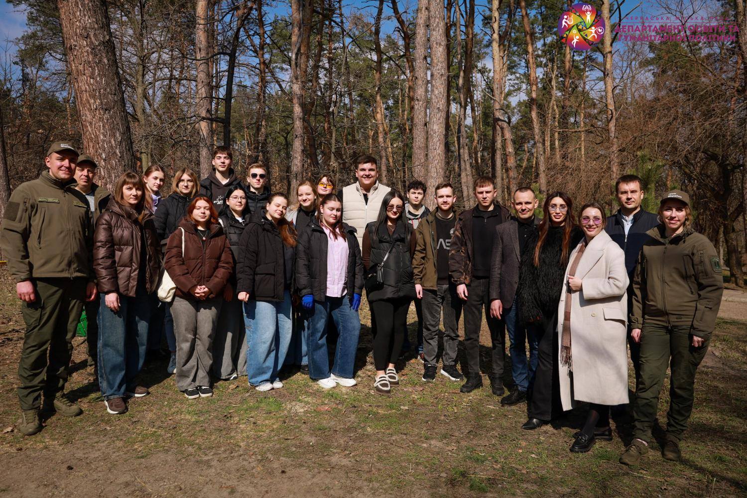 У черкаському «Сосновому бору» висадили молоді дерева - фото 6