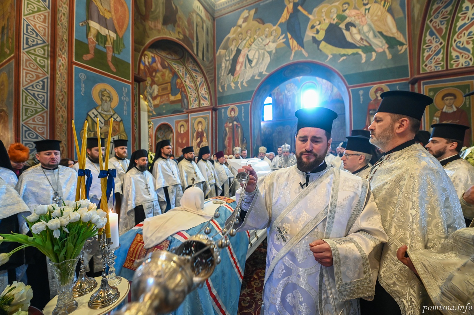 Блаженнійший Митрополит Епіфаній очолив першу частину чину відспівування Святійшого Патріарха Філарета - фото 11