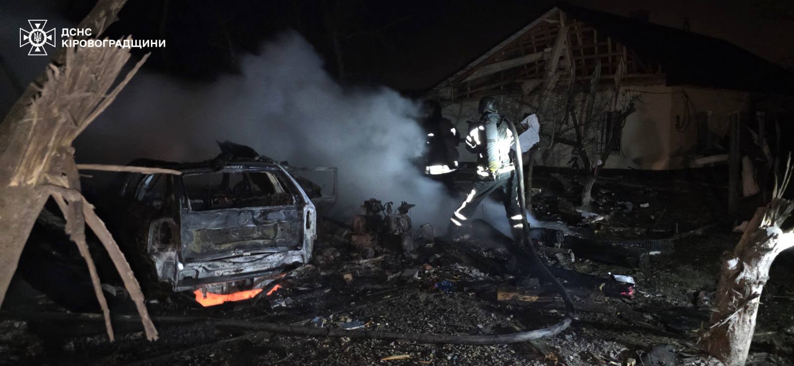 Наслідки російського обстрілу: понад 250 російських дронів і влучання в цивільну інфраструктуру