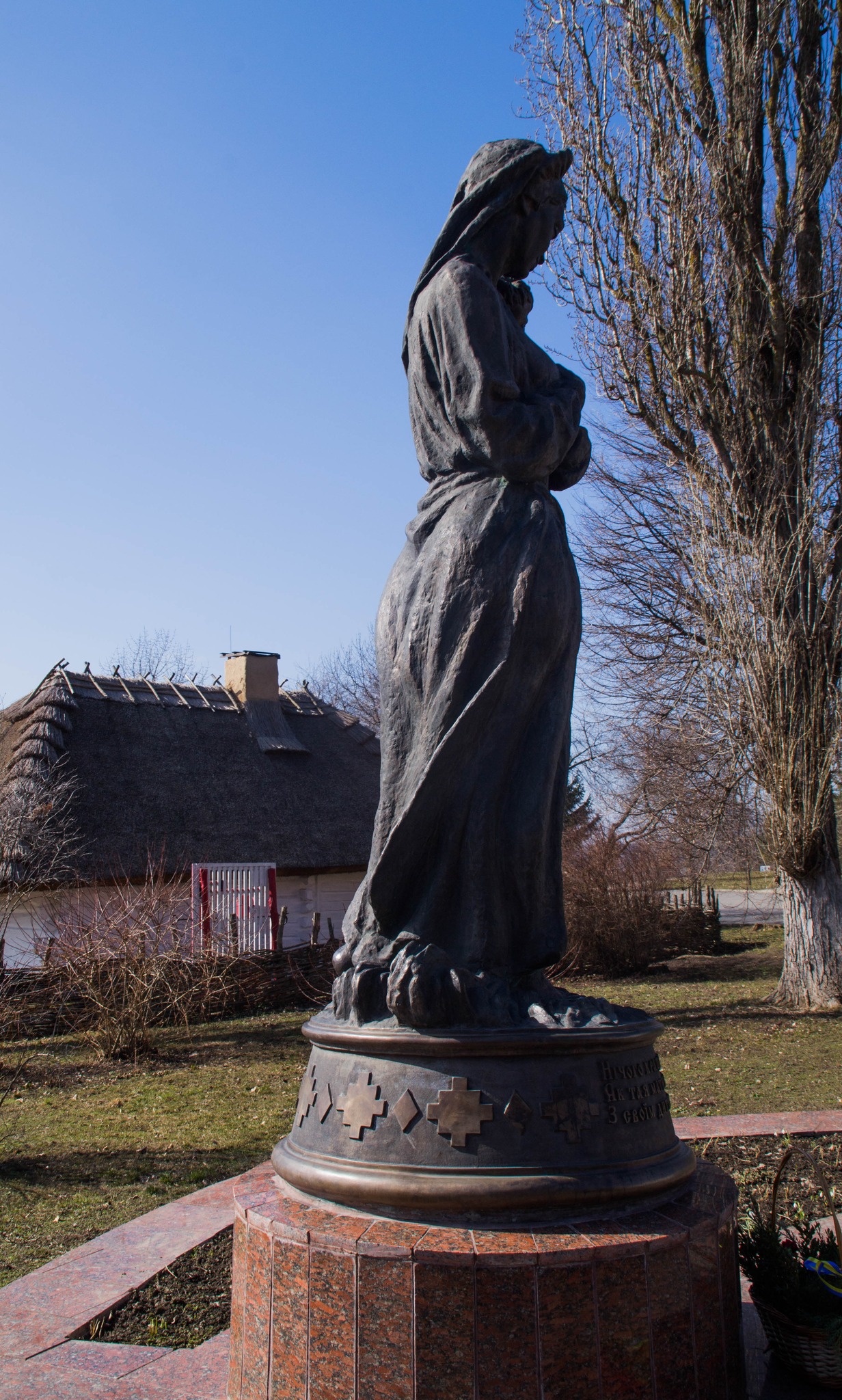 Хата Тараса Шевченка в Моринцях. Опублікували фото із Національного заповідника у Черкаській області - фото 10